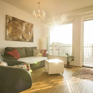 https://sky-view-apartment-by-welcome2.vienna-besthotels.com